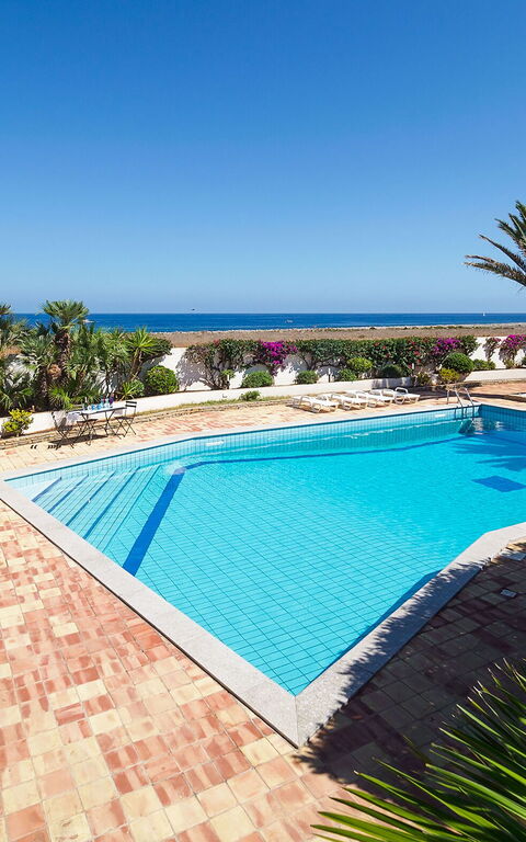 Villa Cala Mancina: basseng, Utendørs