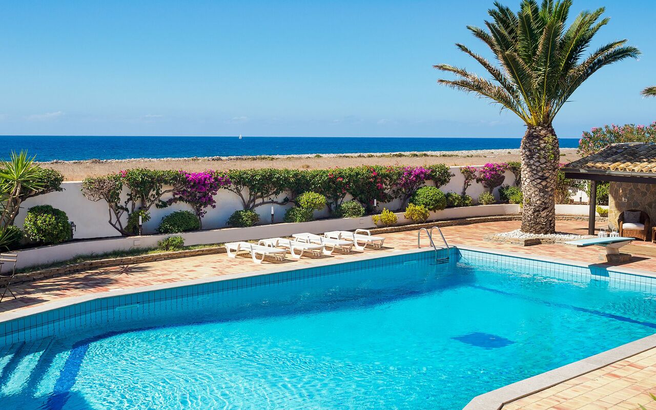 Villa Cala Mancina: basseng