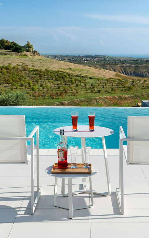 Villa Camemi: basseng, Sommer, Utendørs