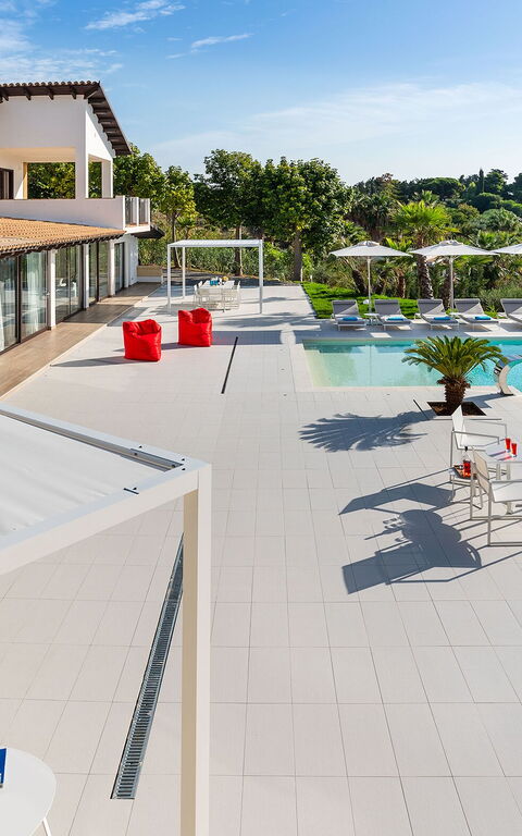 Villa Camemi: basseng, Sommer, Utendørs