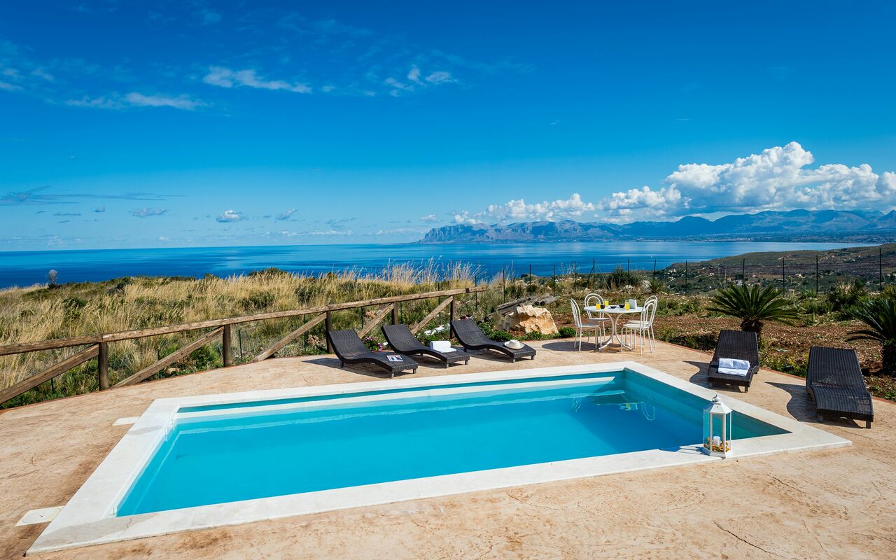 Villa Livreri: basseng, Visningar