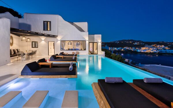 Villa Lazaros
