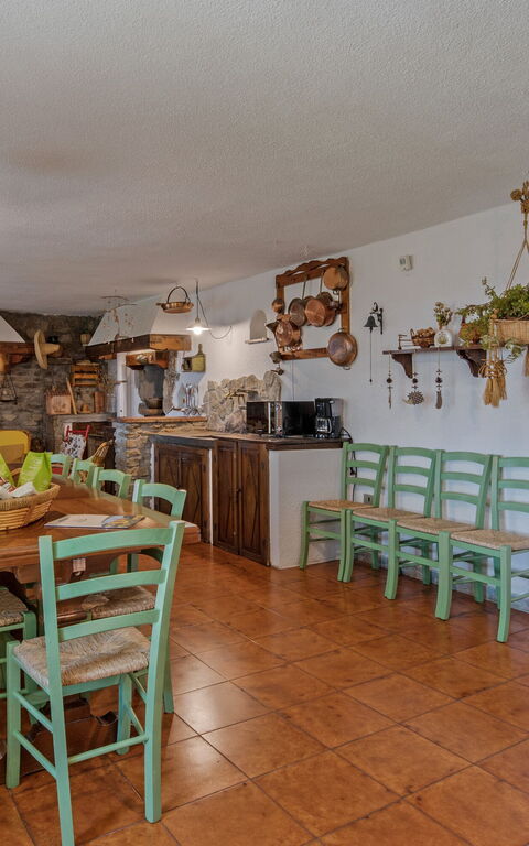 Casale Condottiero: Kjøkken, Lunsjrom