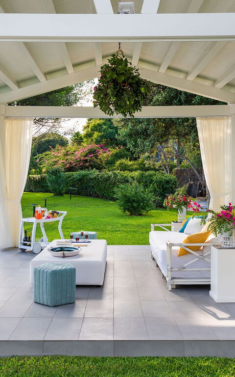 Villa Isabella: Balkong / terrasse / uteplass, Hage