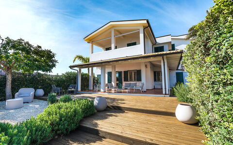 Feriebolig Euthalia: Eksteriør, Hage, Utendørs