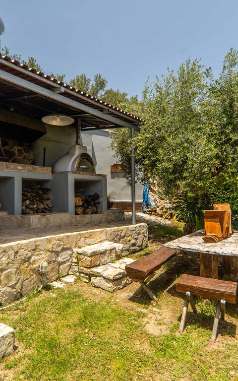 Villa Eftychia: Balkong / terrasse / uteplass, Hage, Utendørs