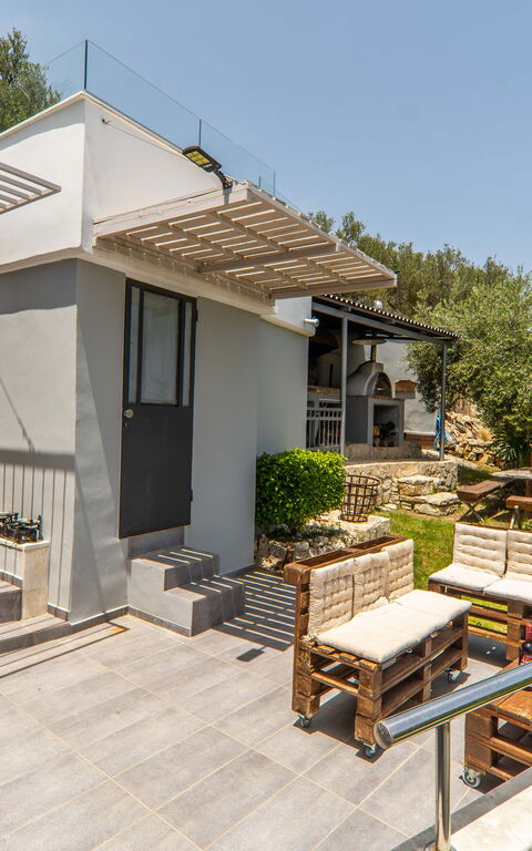 Villa Eftychia: Balkong / terrasse / uteplass, Utendørs