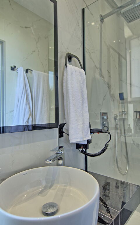 Villa Maripol: Baderom