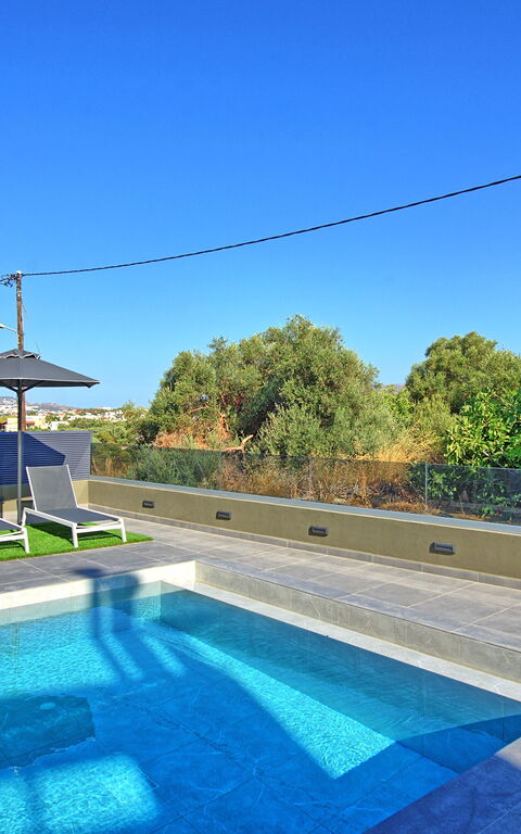 Villa Maripol: basseng, Hage, Utendørs