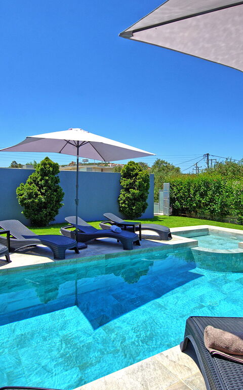 Villa Zaneti: basseng, Sommer, Utendørs