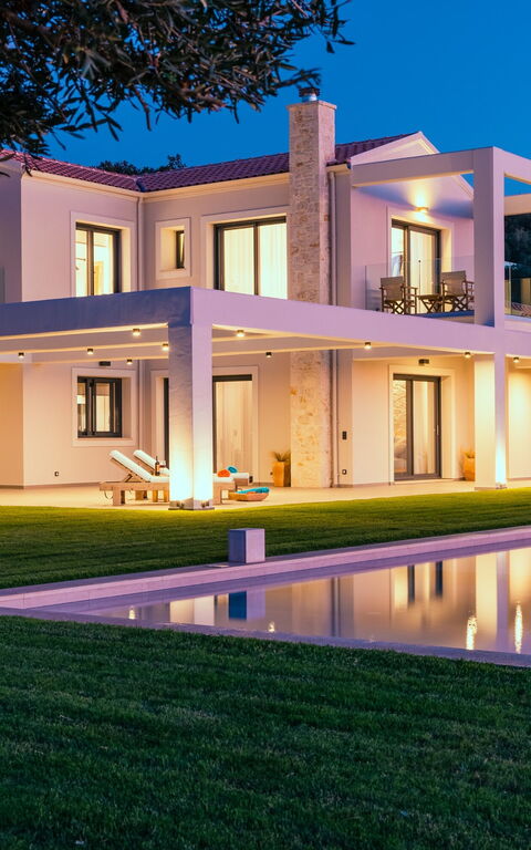 Villa Ebellina: basseng, Hage, Utendørs