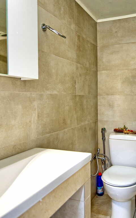 Beach Villa Athanasia: Baderom