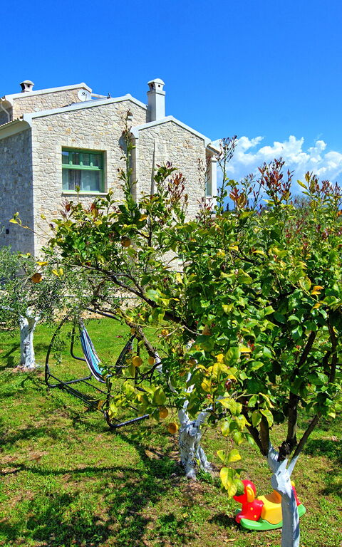 Villa Elaia: Hage, Utendørs, Visningar