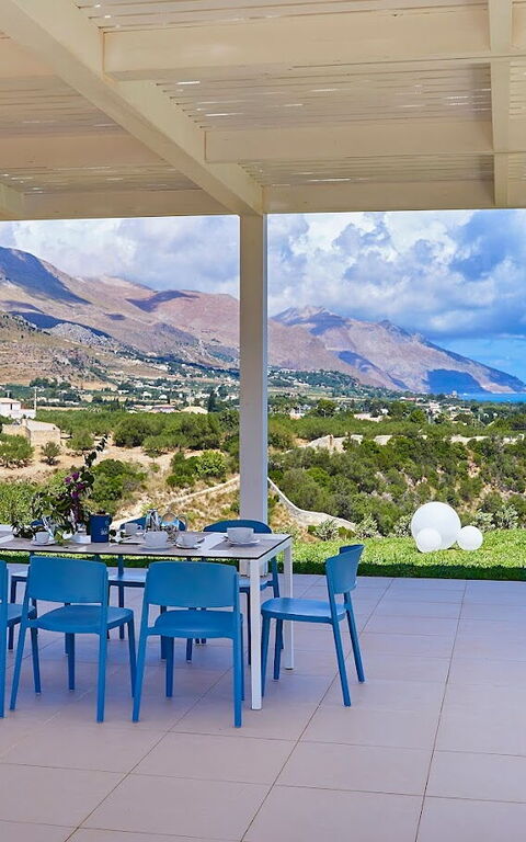 Villa Etesiae: Utendørs