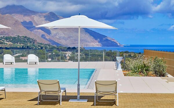 Villa Etesiae: basseng