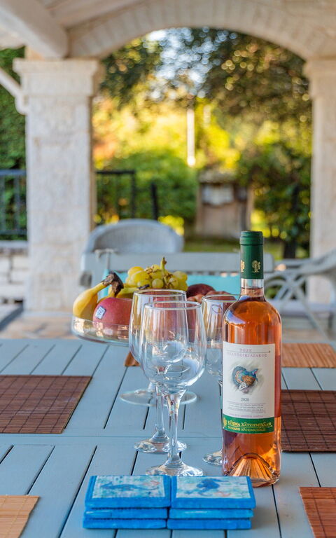 Villa Dimitris: Utendørs