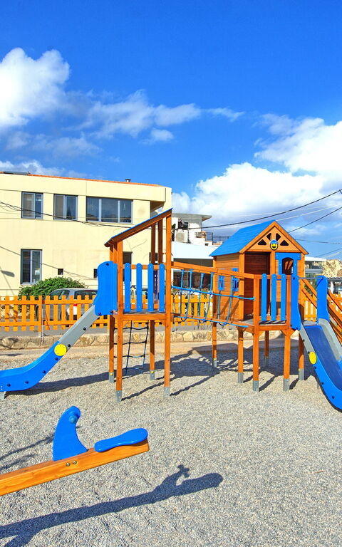 Houses By The Sea: Utendørs