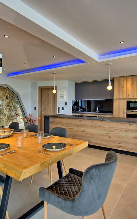 Villa Prokimea: Kjøkken, Lunsjrom, Stue