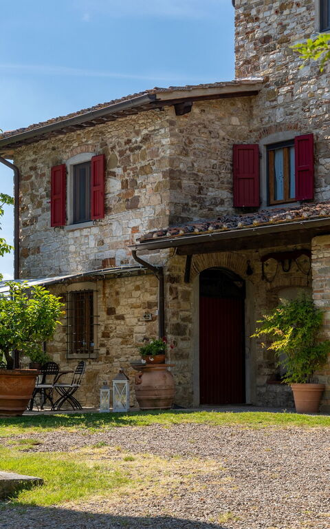 San Guido: Eksteriør, Utendørs