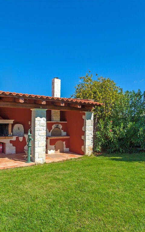 Villa Antina: Balkong / terrasse / uteplass, Hage, Sommer, Utendørs