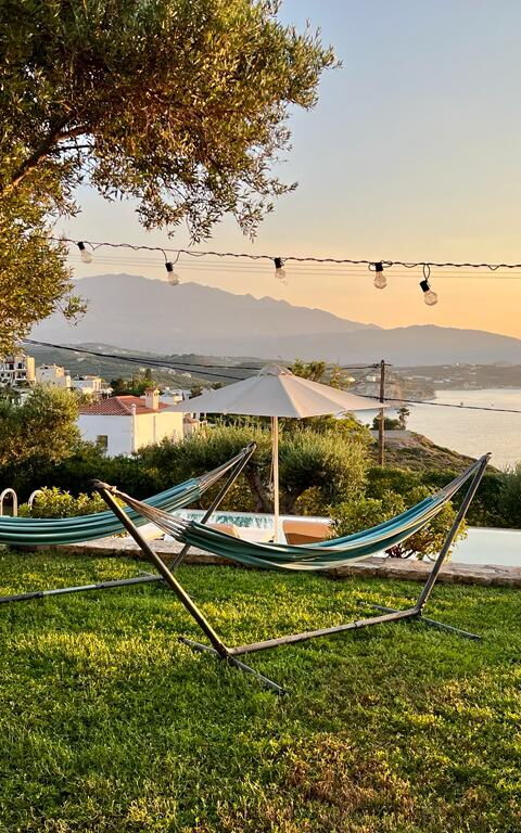 Villa Bluewhite: Hage, Utendørs, Visningar