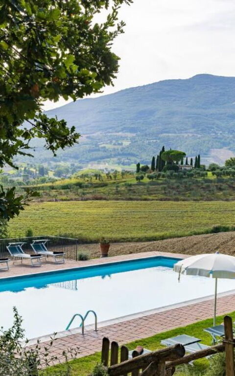 Palazzo Bello: basseng, Utendørs