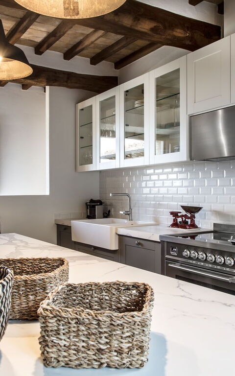 Villa Chiugi: Kjøkken