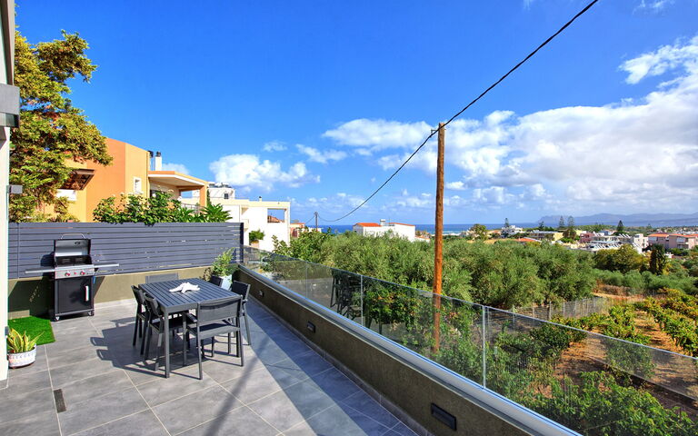 Villa Popi: Hage, Visningar