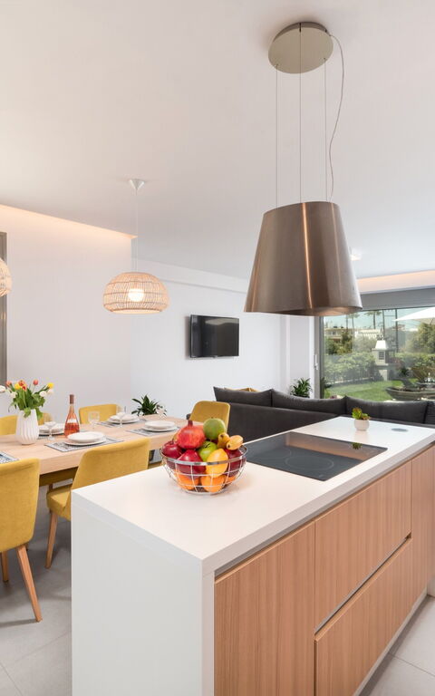 Villa Ampela: Kjøkken, Lunsjrom