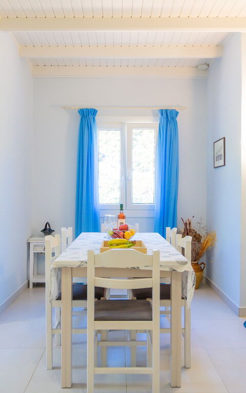 Votana House: Kjøkken, Lunsjrom