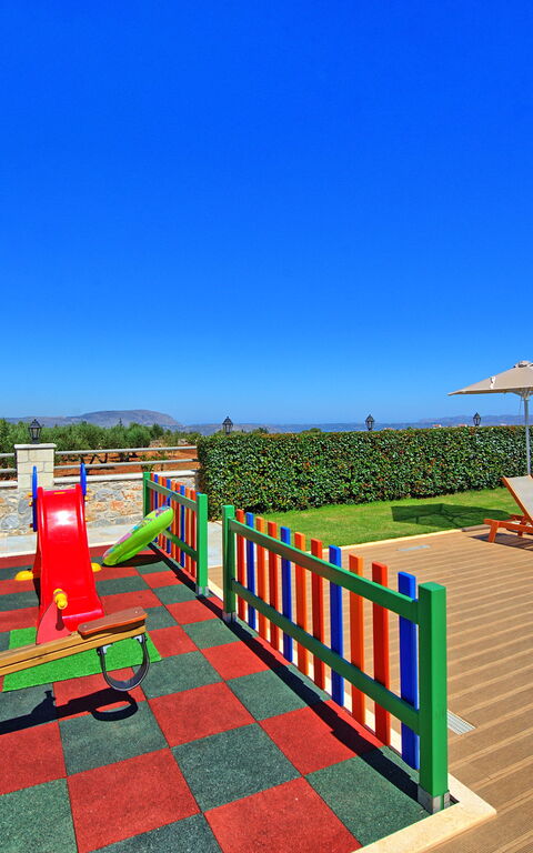 Villa Despanto: basseng, Hage, Utendørs