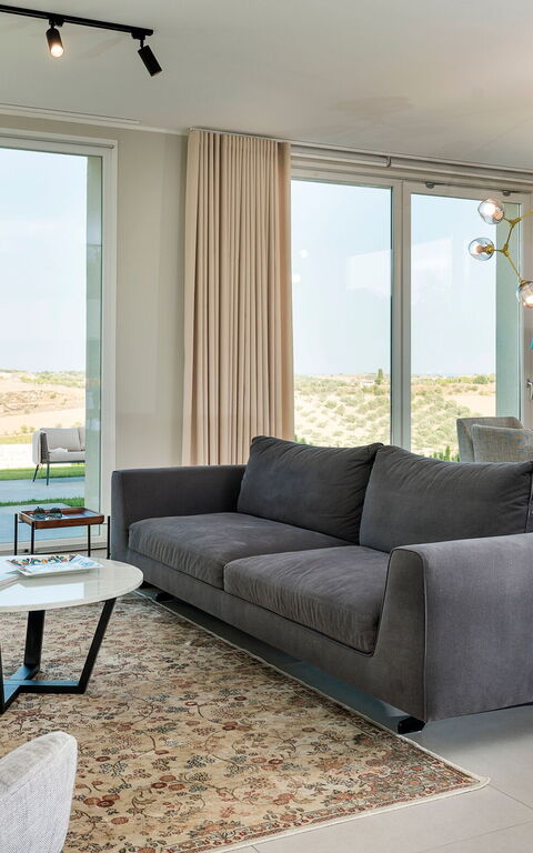 Villa Colleverde: Kjøkken, Lunsjrom, Stue