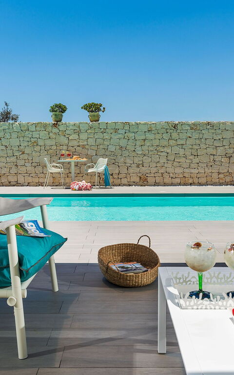 Villa Nica: Balkong / terrasse / uteplass, basseng