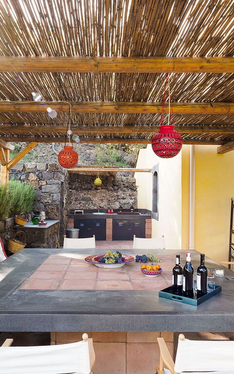 Villa Nerello: Balkong / terrasse / uteplass