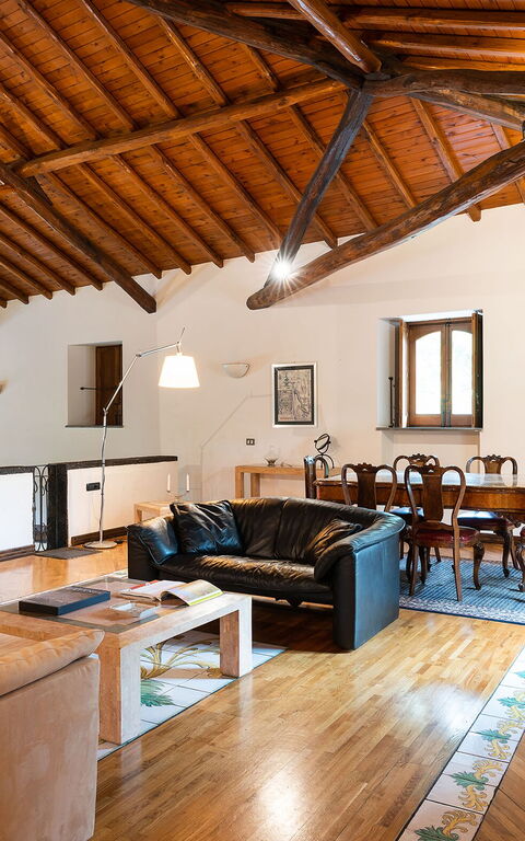 Villa Palmento Rosa: Lunsjrom, Stue