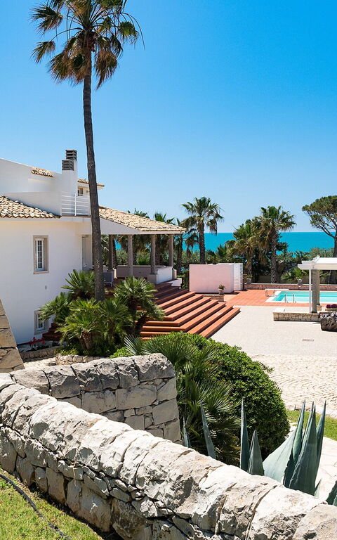 Villa Maya: Hage, Utendørs