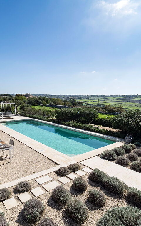 Villa Hybla: basseng, Utendørs