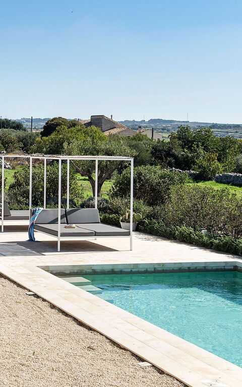 Villa Hybla: basseng, Utendørs