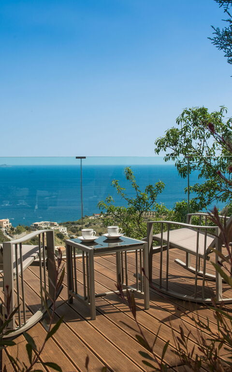 Villa Artemis: Balkong / terrasse / uteplass, Hage, Utendørs, Visningar