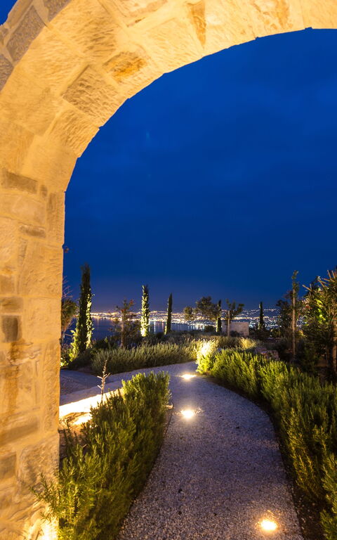 Villa Bella Mare: Balkong / terrasse / uteplass, Hage, Utendørs, Visningar