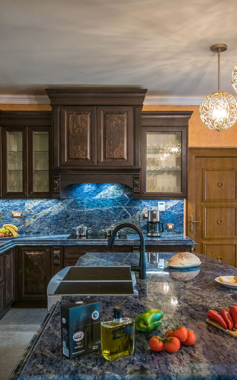 Villa Kalliste: Kjøkken, Lunsjrom