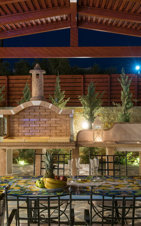 Villa Kalliste: Hage