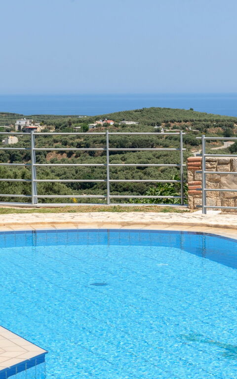 Villa Kissos: basseng