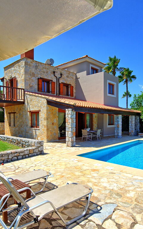 Villa Rodia: basseng, Hage, Sommer, Utendørs