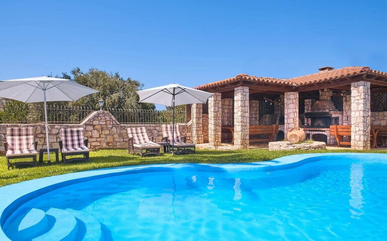 Villa Milon: basseng