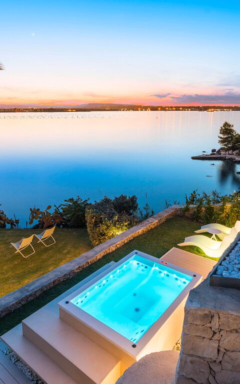 Villa Artemare: basseng, boblebad, Eksteriør, Hage, Utendørs, Visningar