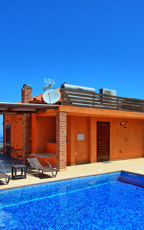 Villa Rodanthi: basseng