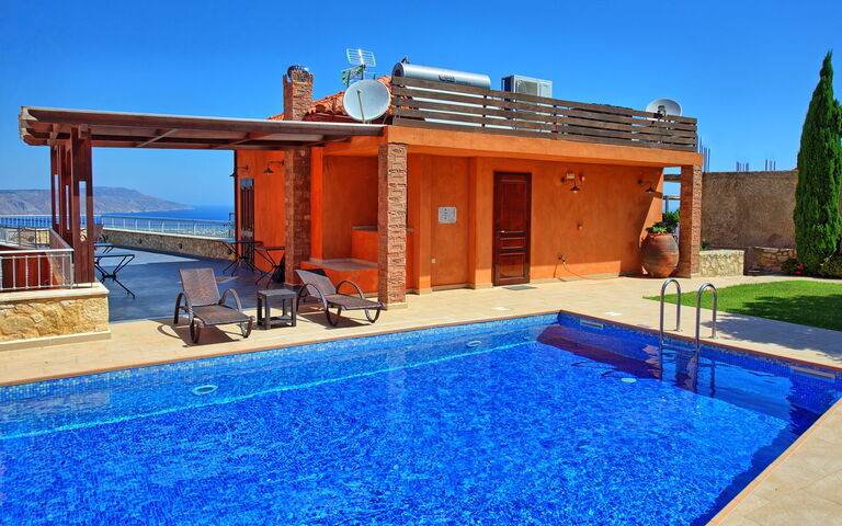 Villa Rodanthi: basseng