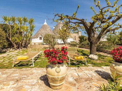 Trullo Patricia Pool