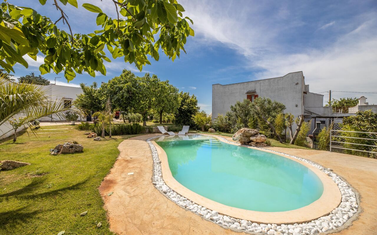 Villa Natura: basseng, Eksteriør, Hage